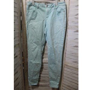 Makers of true originals pants(956)